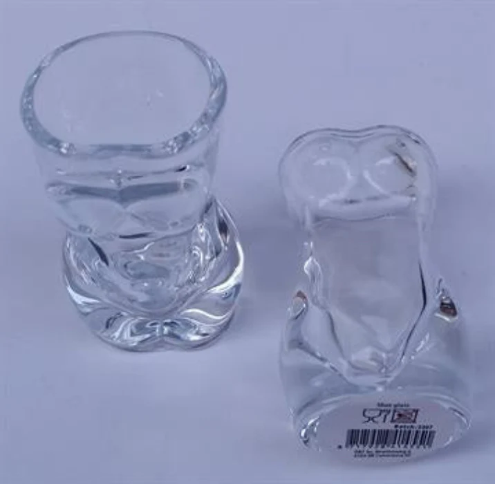 Shotglas vrouwelijk lichaam transparant