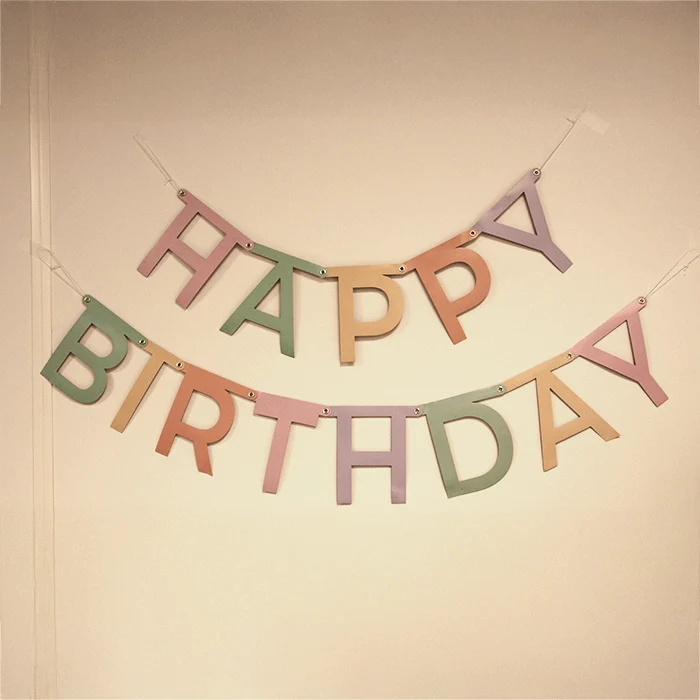 Slinger macaron happy birthday